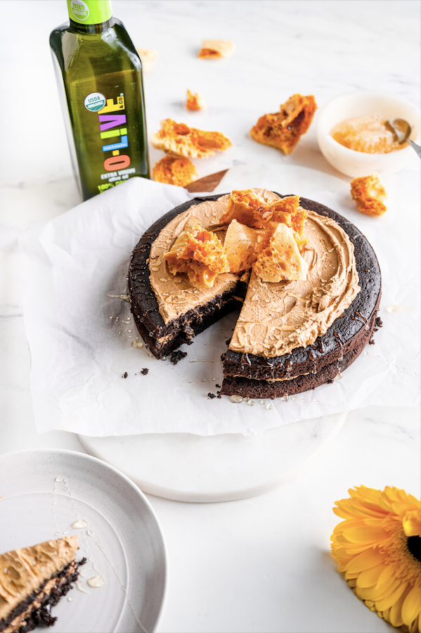 Flourless Dark Chocolate Cake with Honeycomb Candy by @frommetovuu